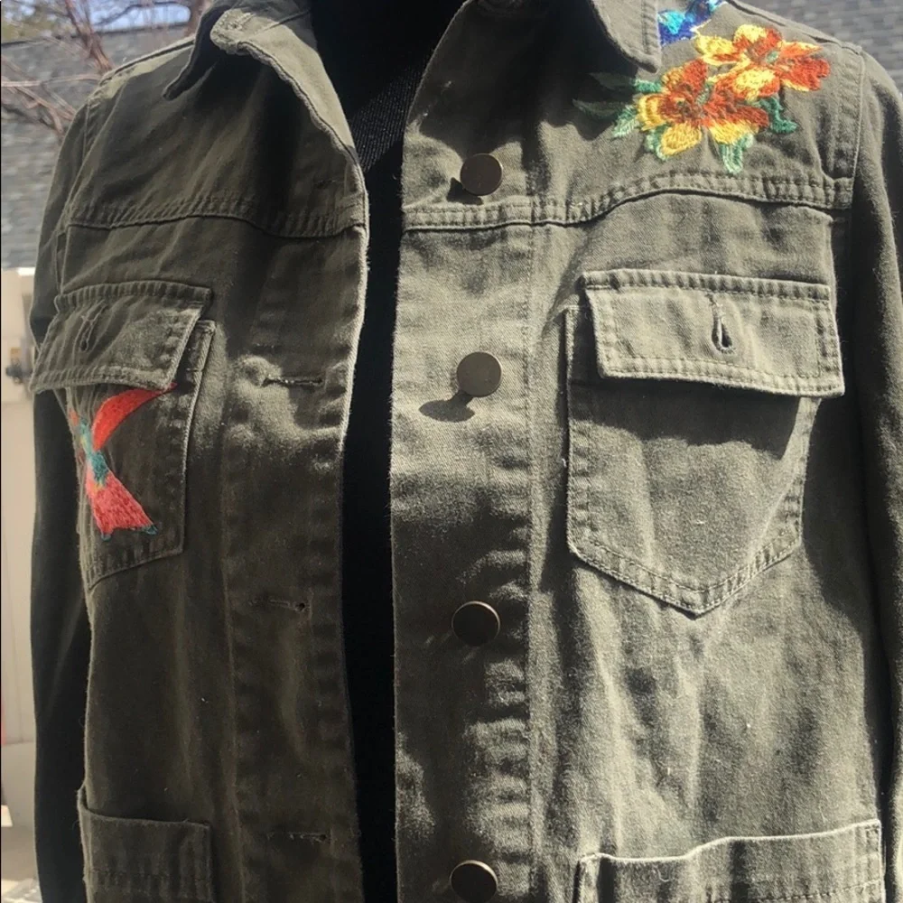 WhoWhat Wear.Boho style,embroidered utility jacket​ - Picture 10 of 11